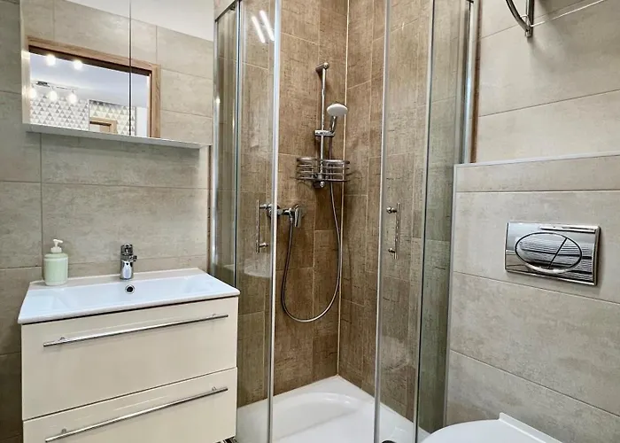 Molo 25 By Hellobalatonlelle * بالاتوليلّي